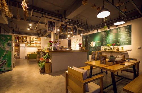 Yongding Hotel | Zhangjiajie Zhijue Art Hotel-植觉艺术客舍-Close to Qixing Mountain Via Ferrata-Near Tianmen Mountain Cableway Station-Free Route Planning-Attraction Tickets Service in advance-Free Luggage storage-Coffee&Chinese Tea