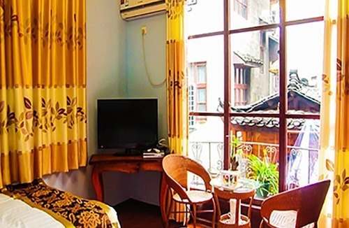Fenghuang House | Zhen Shui Ren Jia Kezhen