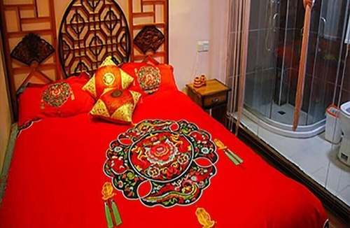 Fenghuang House | Zhen Shui Ren Jia Kezhen
