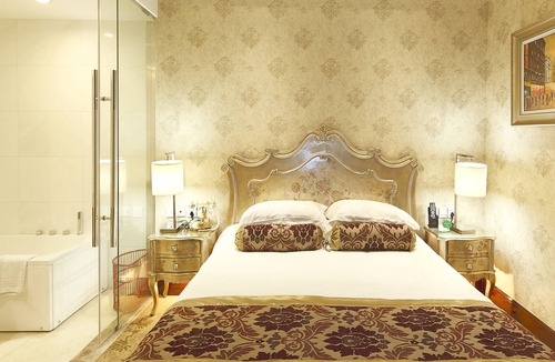 Shazhou Hotel | Zhenbao Holiday Hotel Nanjing Yuhua