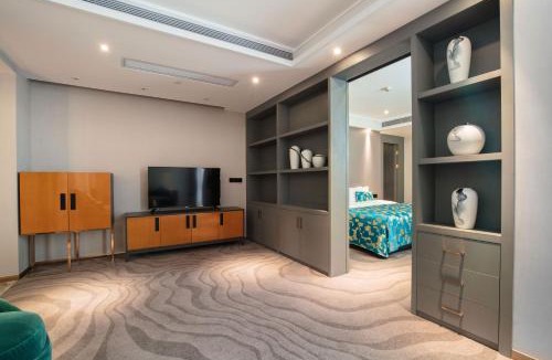 Huadu Hotel | Zhengsheng Honggu Hotel - Guangzhou Sunac Cultural Tourism City Huadu Plaza