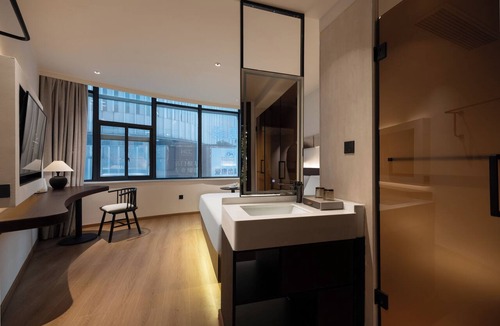Jeifangbei Central Business District Hotel | Zhihe Xing Hotel