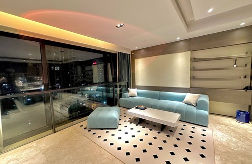 Downtown Shanghai Apartment | ZHome-SuHe Luxury Mansion-Near NanJing Road