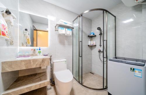 Shiqi District Hotel | Zhongshan Pingao Wensu Hotel