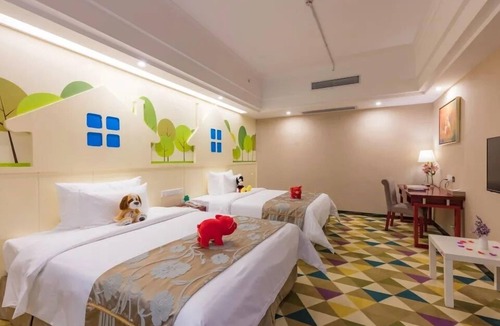 Hongqizhen Hotel | Zhuhai Manhattan Hotel