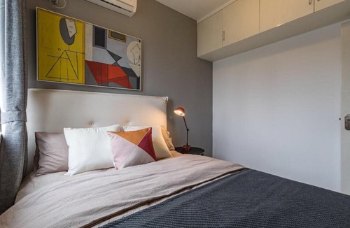 Zhuhai Jida Apartment | Zhuhai Xiangzhou District·Beachside Swimming Pool Locals Apartment 00136170