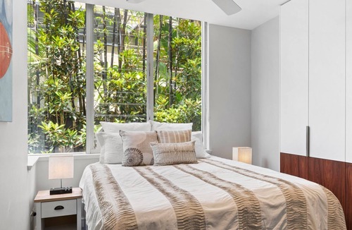 Narrabeen House | Zinc - a secluded paradise nestled in the heart of Narrabeen on the wonderful Northern Beaches.