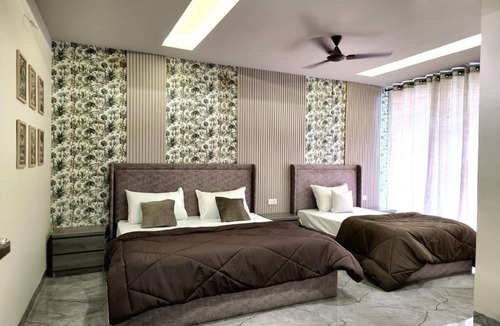 Agra House | Zipcode Stay : Deluxe Triple Roomn
