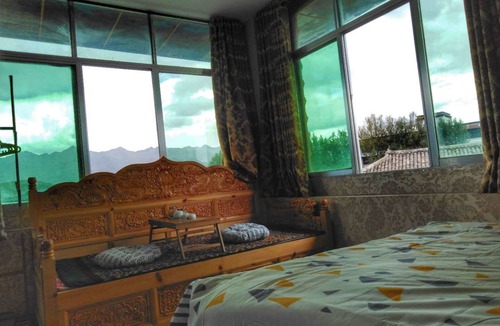 Daocheng House | Zishuo Zihua Guest House