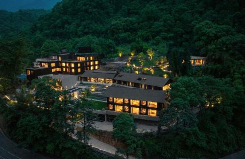 Emeishan Hotel | ZOLAND Resort Hotel ·Emei Mountain