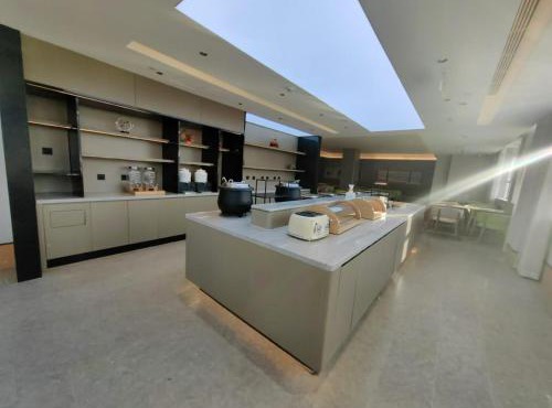 万信至格酒店库尔勒二师医院新四中店