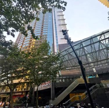 上海加特奈斯新时空酒店中山公园店
