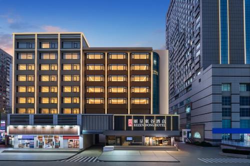 丽呈東谷酒店深圳华强北福星地铁站店