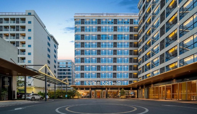广州白云国际机场可可酒店CoCoHotel T2航站楼店 提供机场免费班车和交易会班车服务