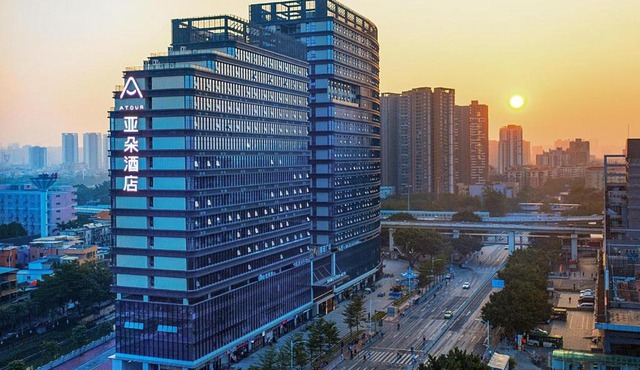 广州荔湾滘口地铁站亚朵酒店