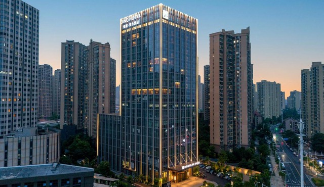 武汉青莲景合酒店 Wuhan JING Hotel Wuhan Zoo International Expo Center