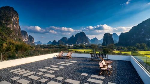 阳朔得舍-Resort Inn Mount View,Sunset,Ten-Mile Gallery,Free-Self Laundry,Travel Guide,Book Tickets in Advance,E-scooter Service