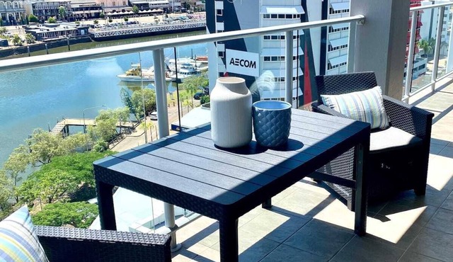 11th Floor River & Stadium Views