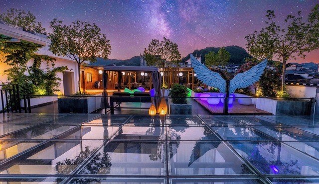 12C Baiyujing Hot Spring Resort Furong
