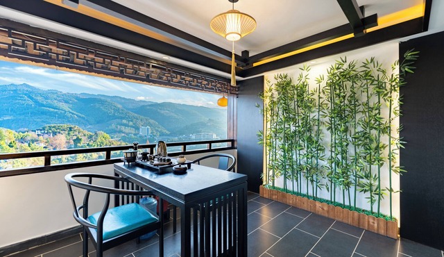 12C View Homestay
