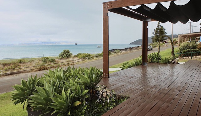 15% Off Weekly | Beachfront-View Blue Shack | 4BR