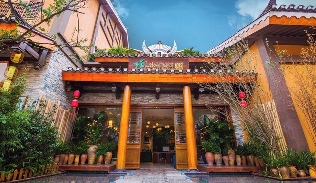 26Life Nationality Inn