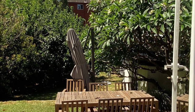 3-Bed Family House with Garden. Walk to Coogee Beach. Pet friendly.