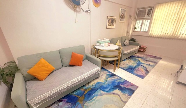 3 Bedrooms apartment beside metro fit for big group/family near Temple Street