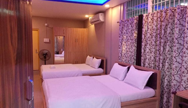 3 Star Lodge
