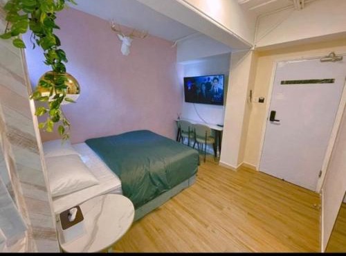 7 guest house
