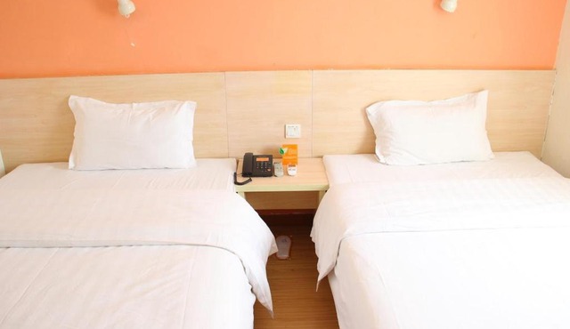7Days Inn Guilin Xing'an Lemandi
