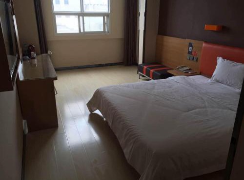 7Days Premium Lianyungang Guanyun Nanjing West Road Hesheng Square Branch