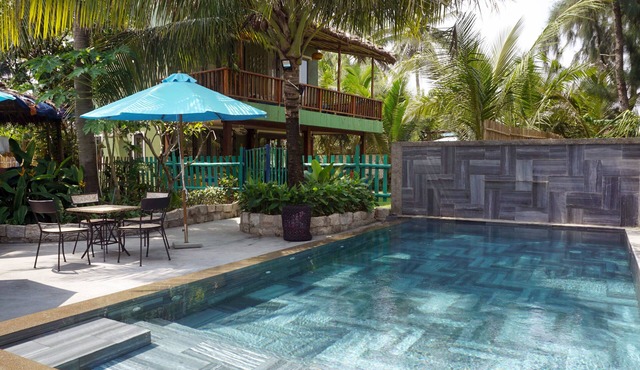 Absolute beach front on An Bang Beach. Oozing style, Salt Villa sleeps 6 (to 8)