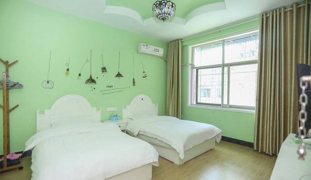 AiShang Hostel