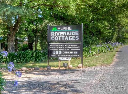 Alpine Riverside Cottages