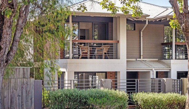 Apartment 46 | Town Central | Close to Walktrails