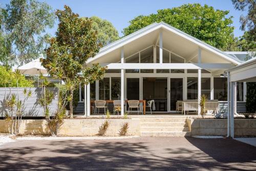 Aquila I Private Properties