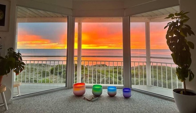 Arcadia Beachfront Retreat