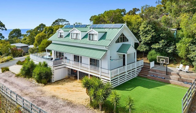 Argo in Lorne