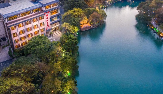 Aroma Tea House Formula Museum Hotel Guilin