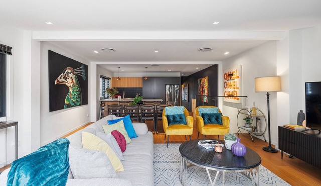 Artscape, Newtown Villa