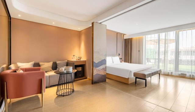 Atour Hotel Beijing Lize Financial Business District