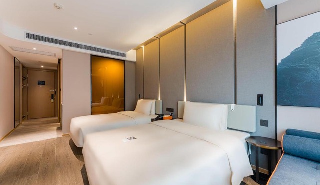 Atour Hotel Chongqing Nanping Pedestrain Street