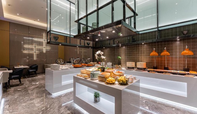 Atour Hotel Huzhou City Government