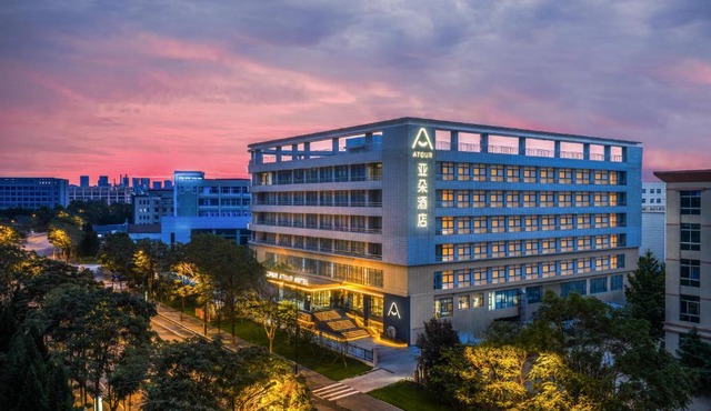 Atour Hotel Jinan High-tech Wanda Plaza Tiancheng Road