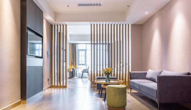 Atour Hotel Kunming City Government Xishan Dianchi Lake