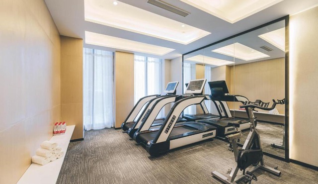 Atour Hotel Kunshan Yongda Business Plaza