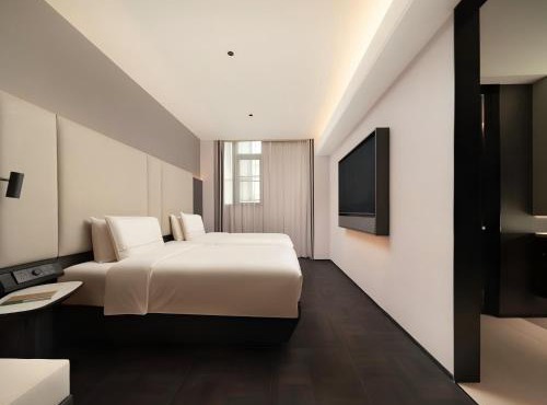 Atour Hotel Wuhan Jianghan Road IFC International Financial Center