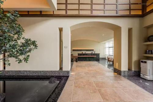 Atour Hotel Wuxi Changguangxi Stream Jiangnan University Town
