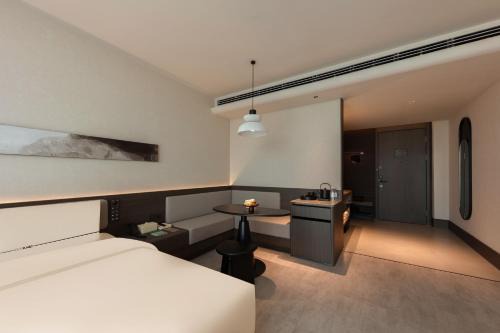 Atour Hotel Wuxi Taibo Avenue Meili Ancient Town